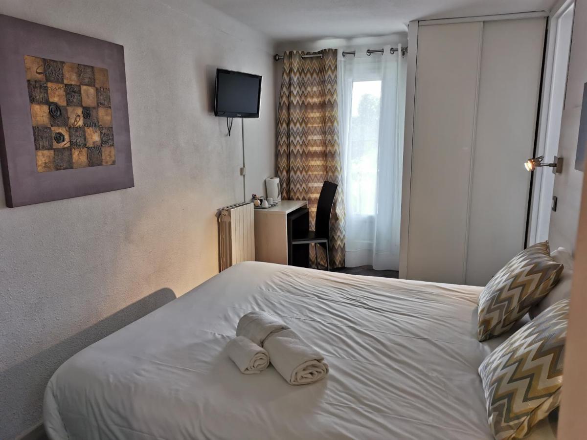 Logis Hotel Restaurant Les Charmettes Argelès-sur-Mer Esterno foto