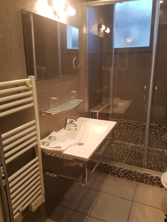 Logis Hotel Restaurant Les Charmettes Argelès-sur-Mer Esterno foto
